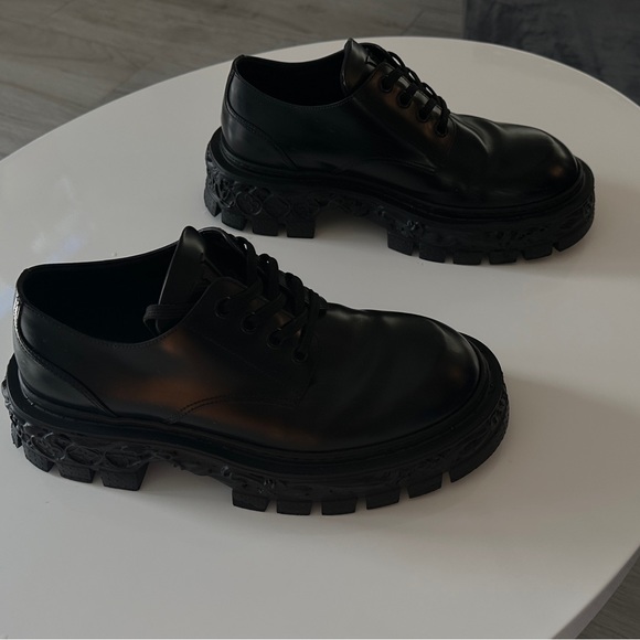 1AAZ4U men’s Louis Vuitton to be shoes, gentle condition
LV Baroque Derby - Picture 15 of 15